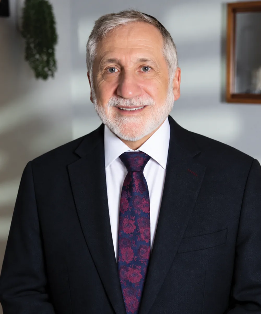 Dr. Michael E. Rom, M.D., ophthalmologist at Insight Eye Center in Mentor, Ohio